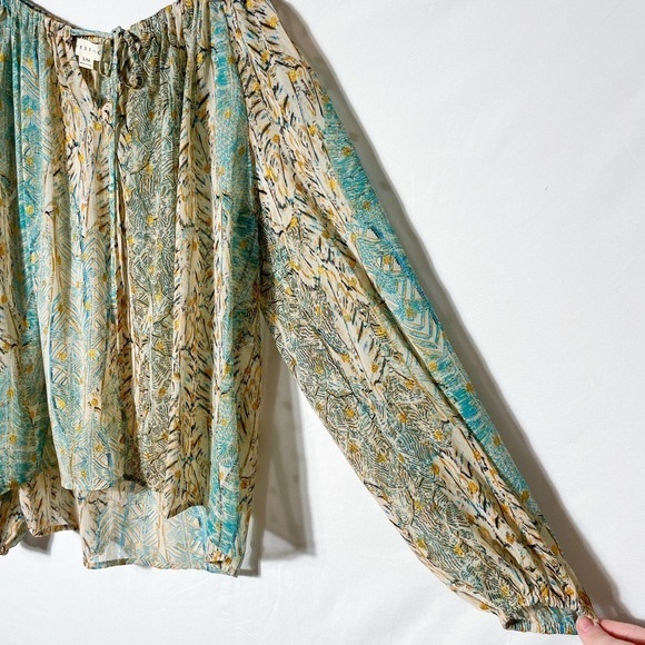 Love Stich S/M off the shoulder abstract print balloon sleeve top | boho, summer - Picture 3 of 9